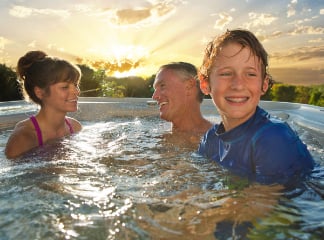 hot-tub-photo01